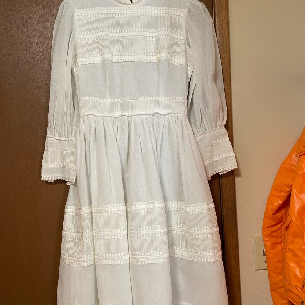 Elegant White Long Sleeve Dress. The Details Are So Beautiful!